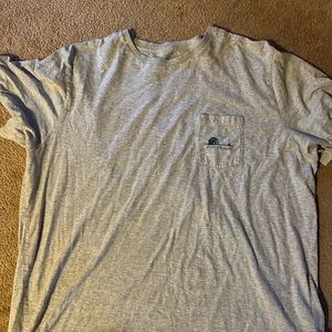 Vineyard Vines 2XL tshirt